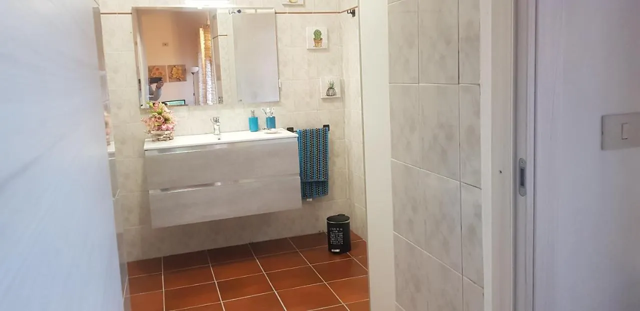 Holiday home Anna'S House Villa Lorenzana