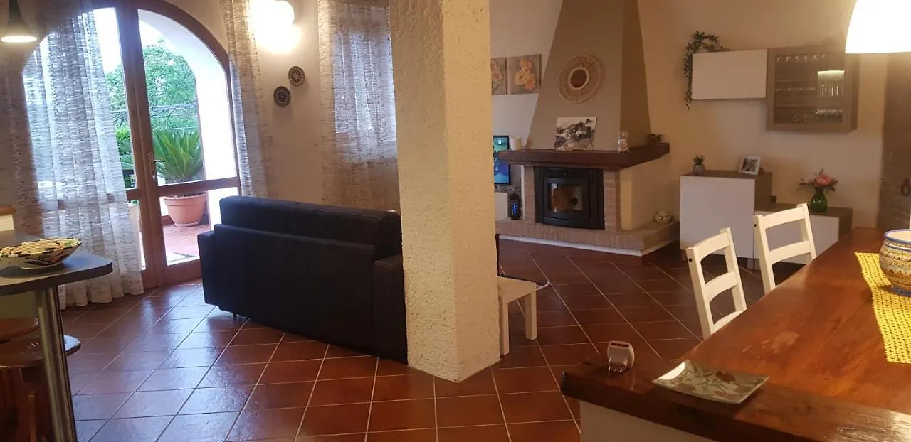 Anna'S House Villa Lorenzana Italy